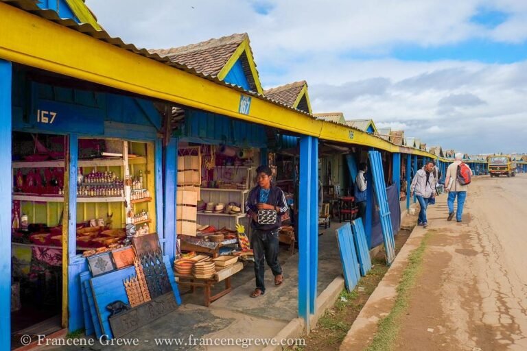 Le MArché d'andravoangy est un marché local typique de madagascar à visiter